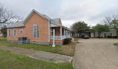 Colonnade Salon