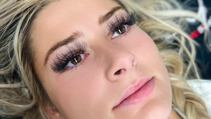 Jennifer Lynn Lashes & Hair