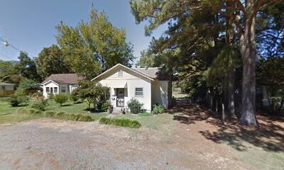Missy’s Little House of Beauty