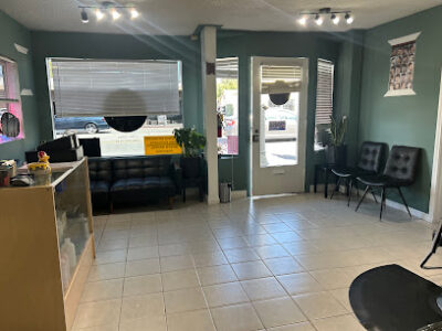 Del Rio Beauty Salon