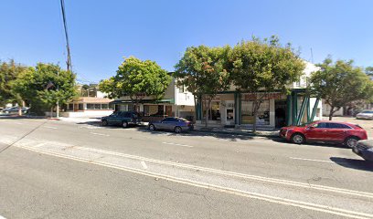 TOM HAIR SALON