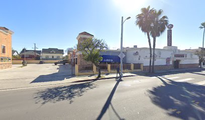 LA Neutral Beauty Bar