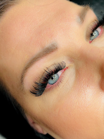 Accentuate Beauty