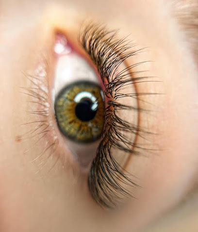 Lashes & Permanent Makeup by Dina