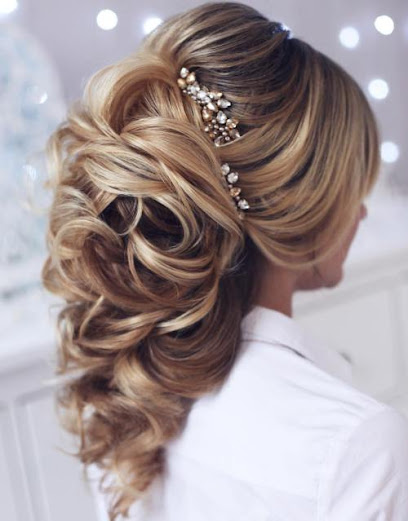 X.oticbeauty and threading salon