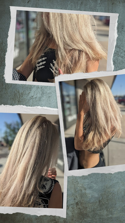 Monarchs Salon