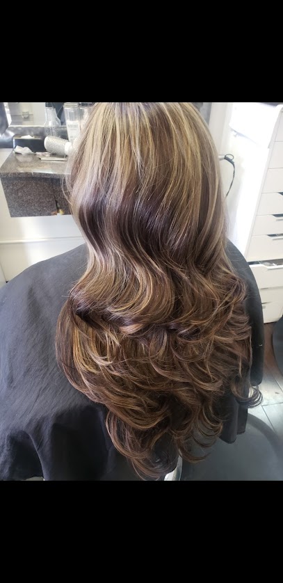 Gabriela’s Hair Studio & BarberShop