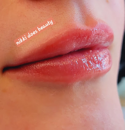 Nikki Does Beauty