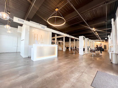 Ela Salon