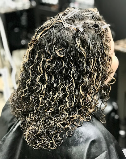 Nikochic Salon