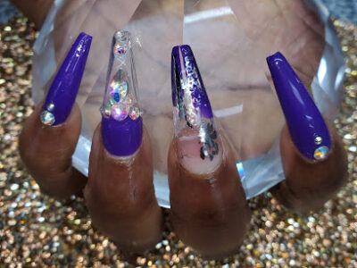 On the Fringe hair and nails beauty salon