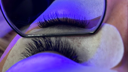 Ilumi Salon Studio