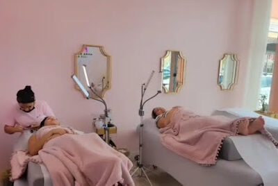 Mega beauty lash bar