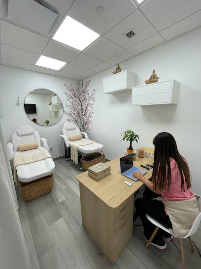 Areas Salon Suites