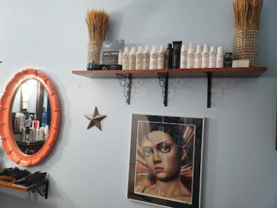 KBHAIR LLC