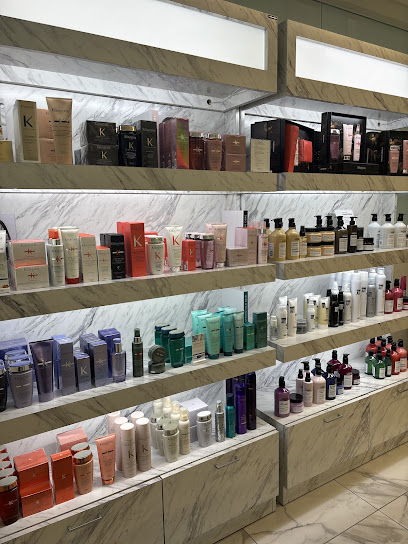 Crown and Co Salon