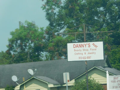 Danny’s Plus Florist