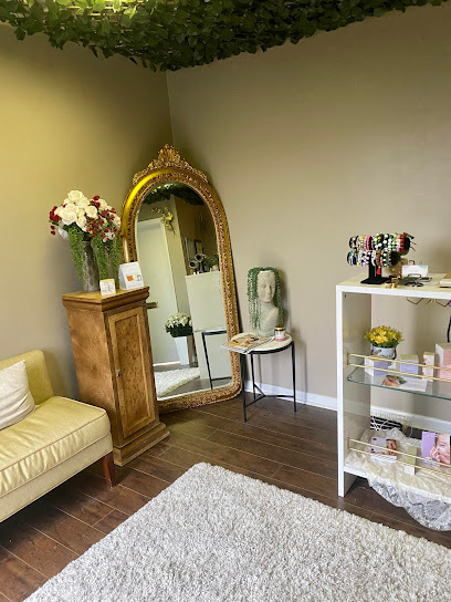 C Luxe Beauty Bar LLC