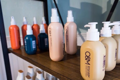 Roots Salon