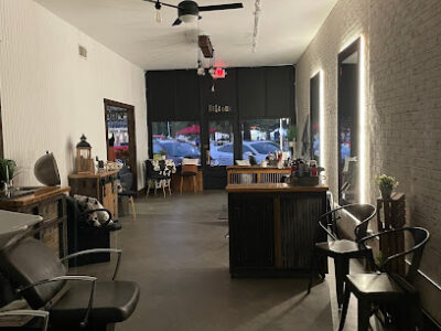 JusTeazin’ Salon and Boutique