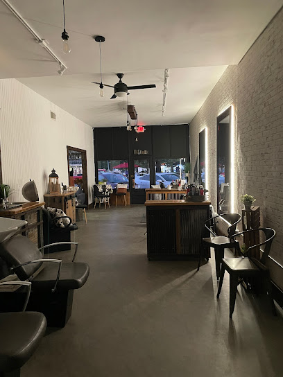 JusTeazin’ Salon and Boutique