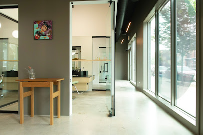 RUUM | salon suites