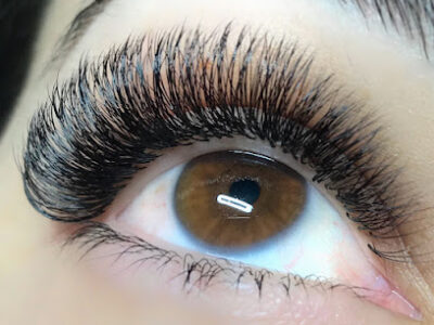 “Lash & Brow House” AG Beauty