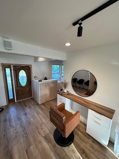 Hera Salon