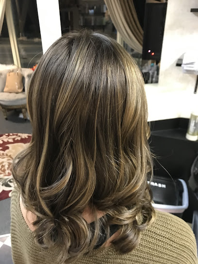 Modello Hair Studio