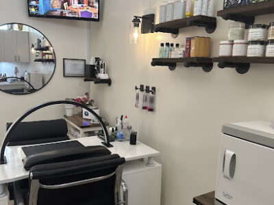 Polished and Pampered – Nail Studio