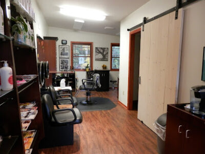 Karyn’s Beauty Salon-Karyn Dietrich