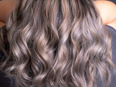Pia Salon