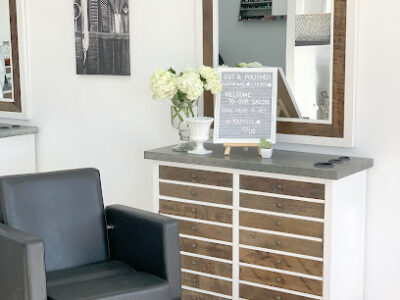 Cut and polished salon