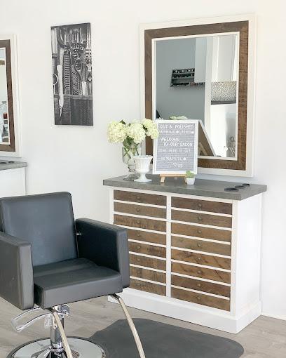Cut and polished salon