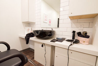 Salon Space Suites