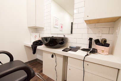 Salon Space Suites