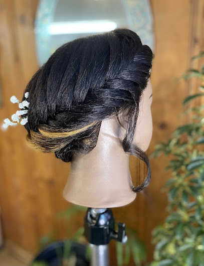 Cynthia’s Styling Salon