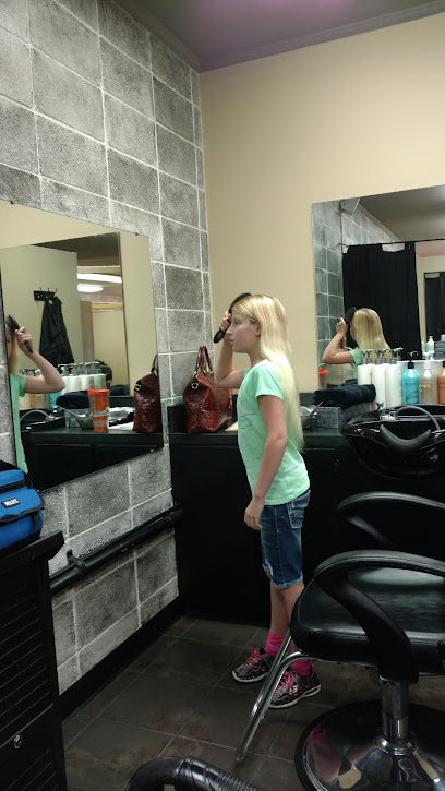 Salon MarZell
