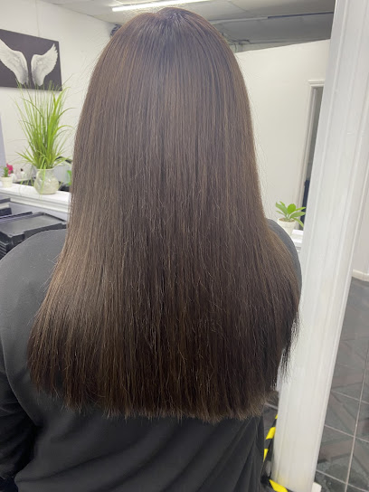 Oruga Beauty Salon & Barber Shop