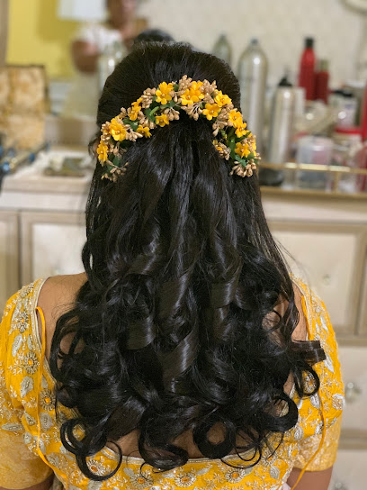 Roohi Salon