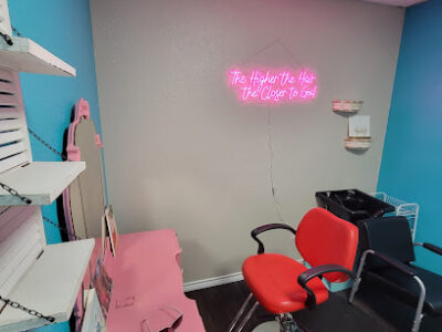Bombshell Beauty Bar by Keryn Smith