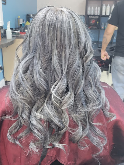 Mia’s Touch of Beauty