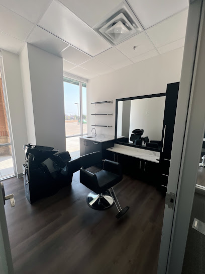 Qumeni Salon Suites
