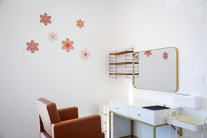 K & Co. Beauty Bar