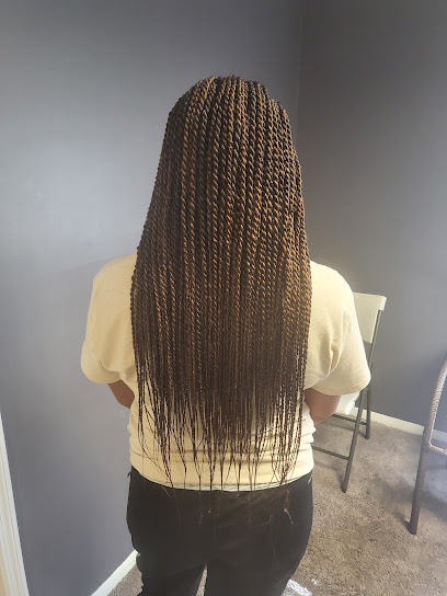 Mo African Hair Braiding