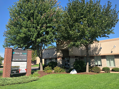 Salon de Luxe, LLC