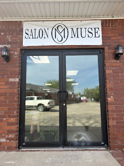 Suite L Salon