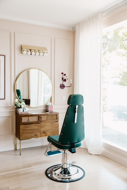 Michele Holmes Studio