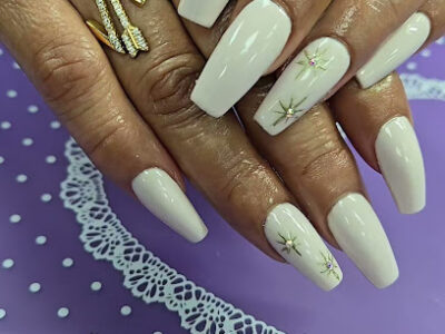 Jack’s Nails & Cuts