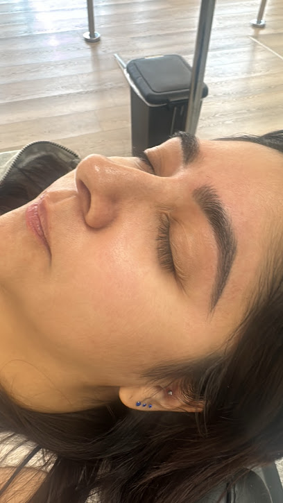 Farida threading